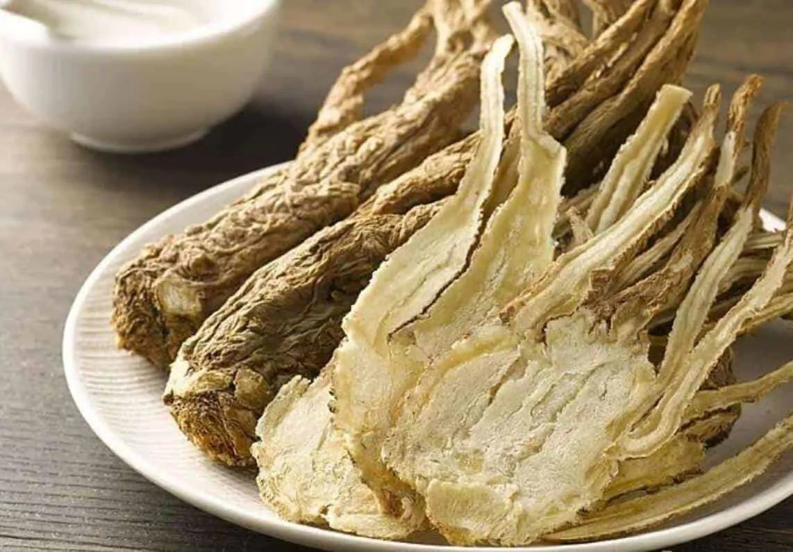 Natural menopause relief with Chinese and Western herbs