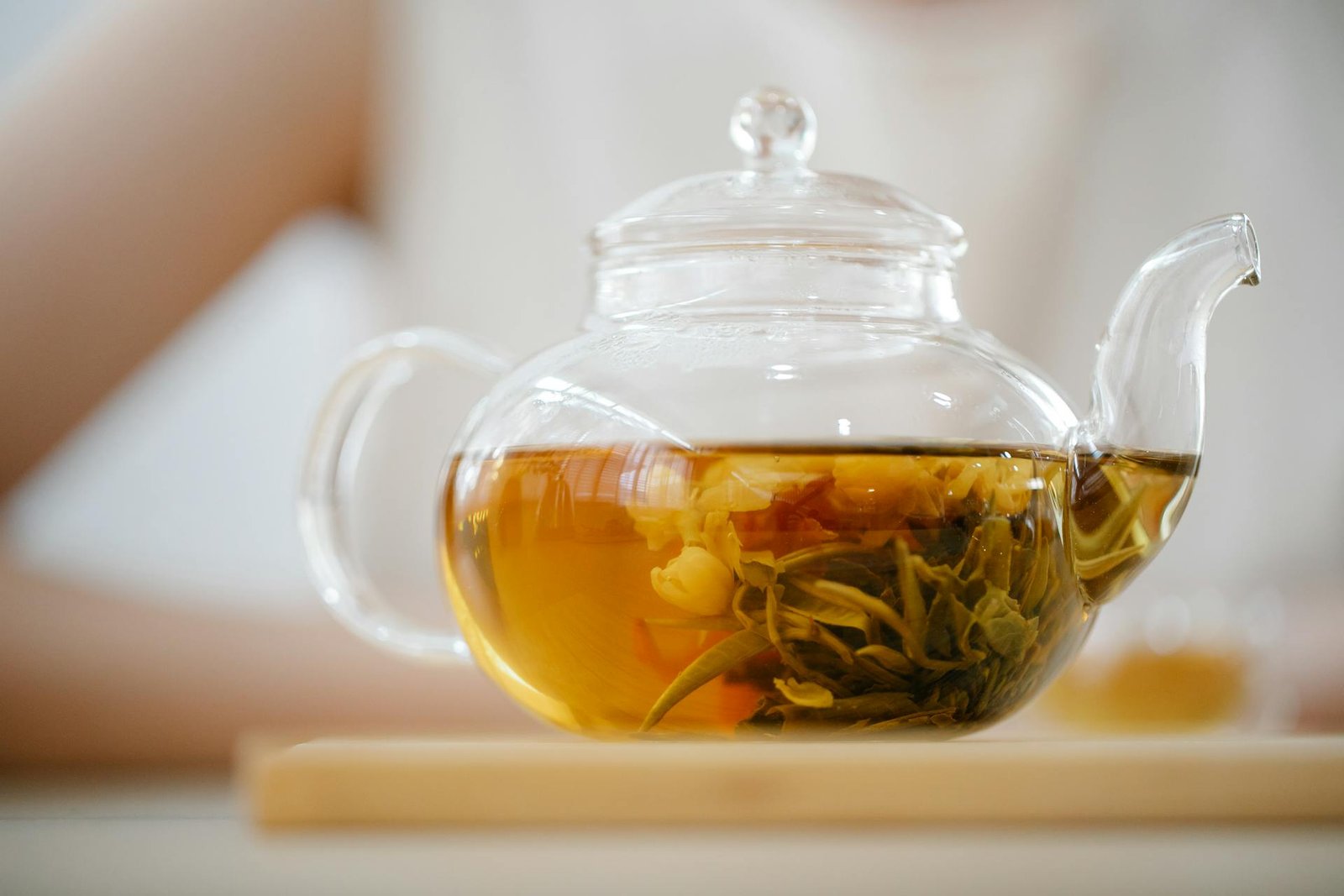 Gentle herbal preparations supporting fertility and postpartum recovery